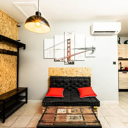 Centre Historique - Free Parking - Self Checkin - Wifi - Industriel - Sleepntripbeziers * Beziers